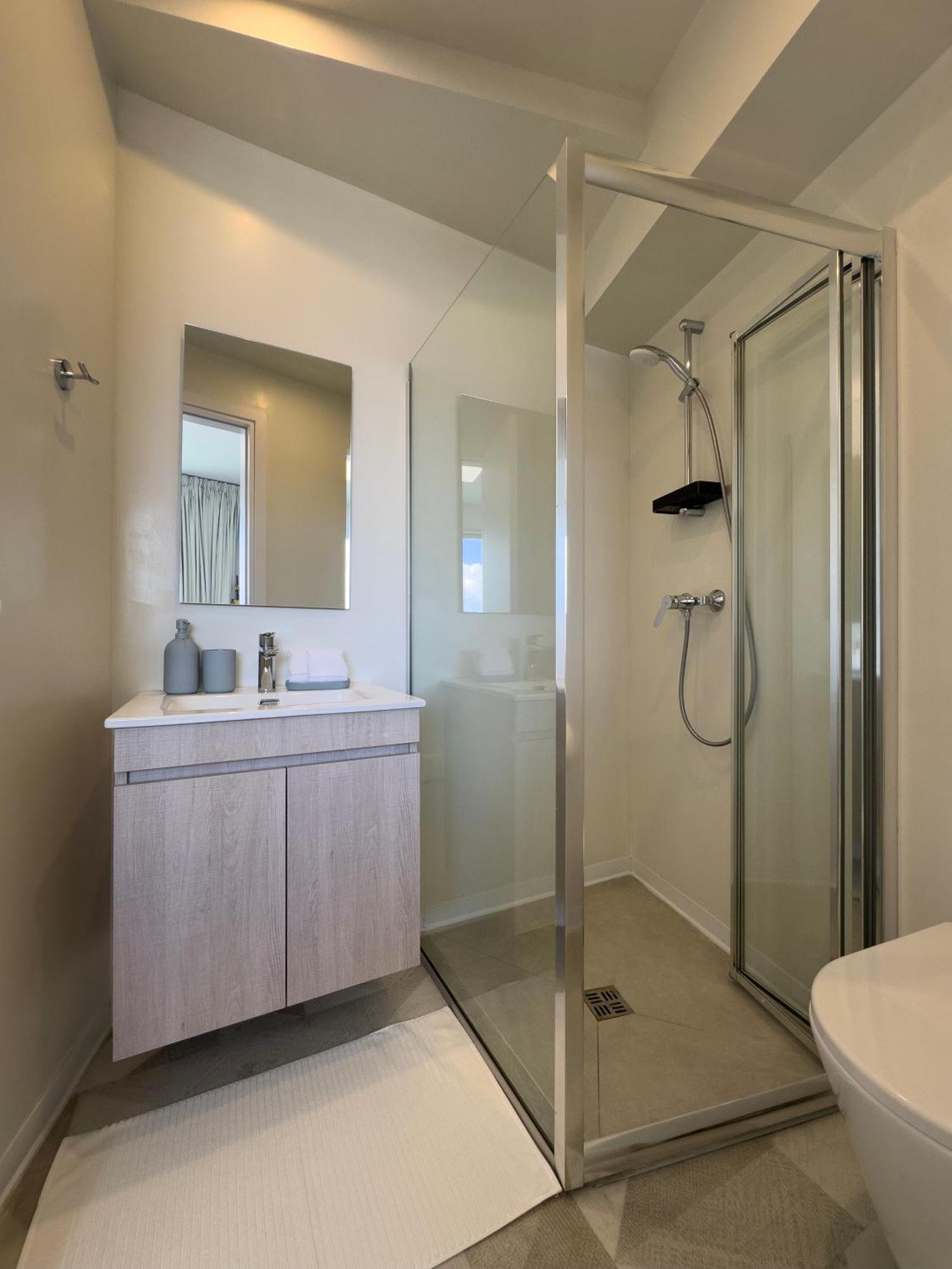 Martin Nicosia City Suites Exterior photo